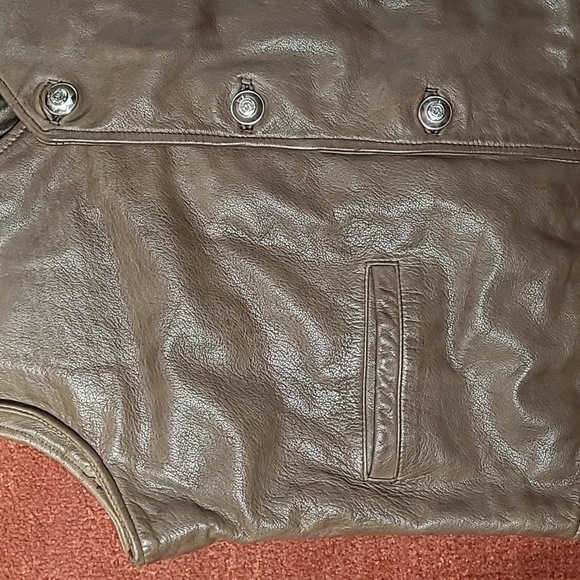 KENNETH COLE BROWN LEATHER VEST - Picture 3 of 10